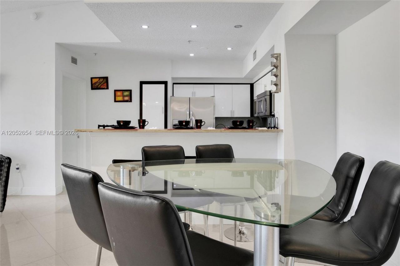 2200 E Preserve Way, Unit 304, Miramar, FL 33025 Photo