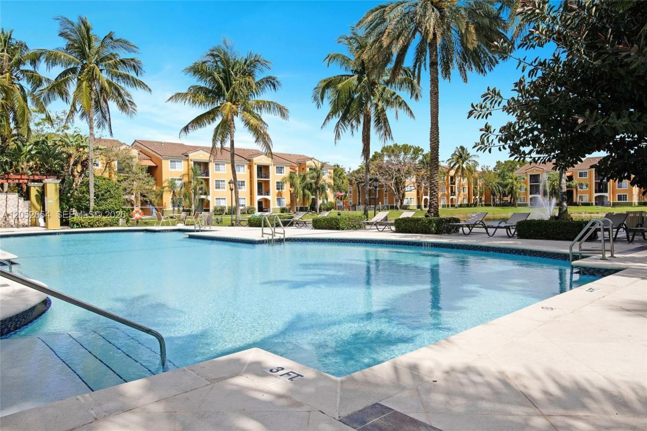 2200 E Preserve Way, Unit 304, Miramar, FL 33025 Photo