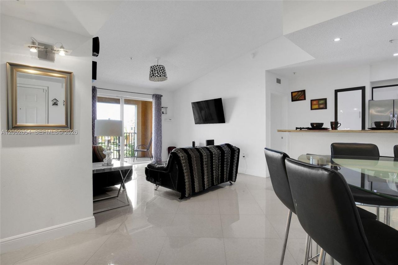 2200 E Preserve Way, Unit 304, Miramar, FL 33025 Photo