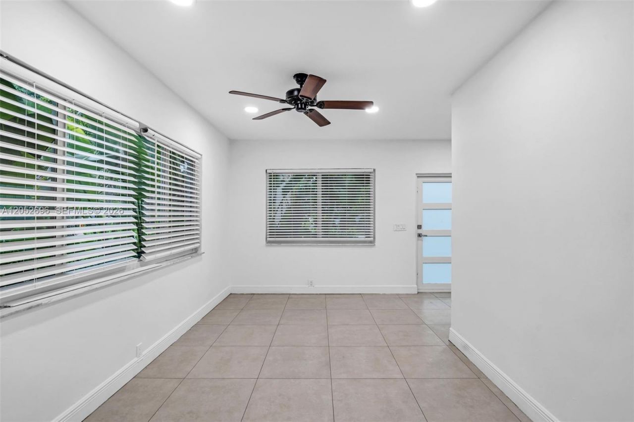 1580 NE 139th St , North Miami, FL 33161 Photo
