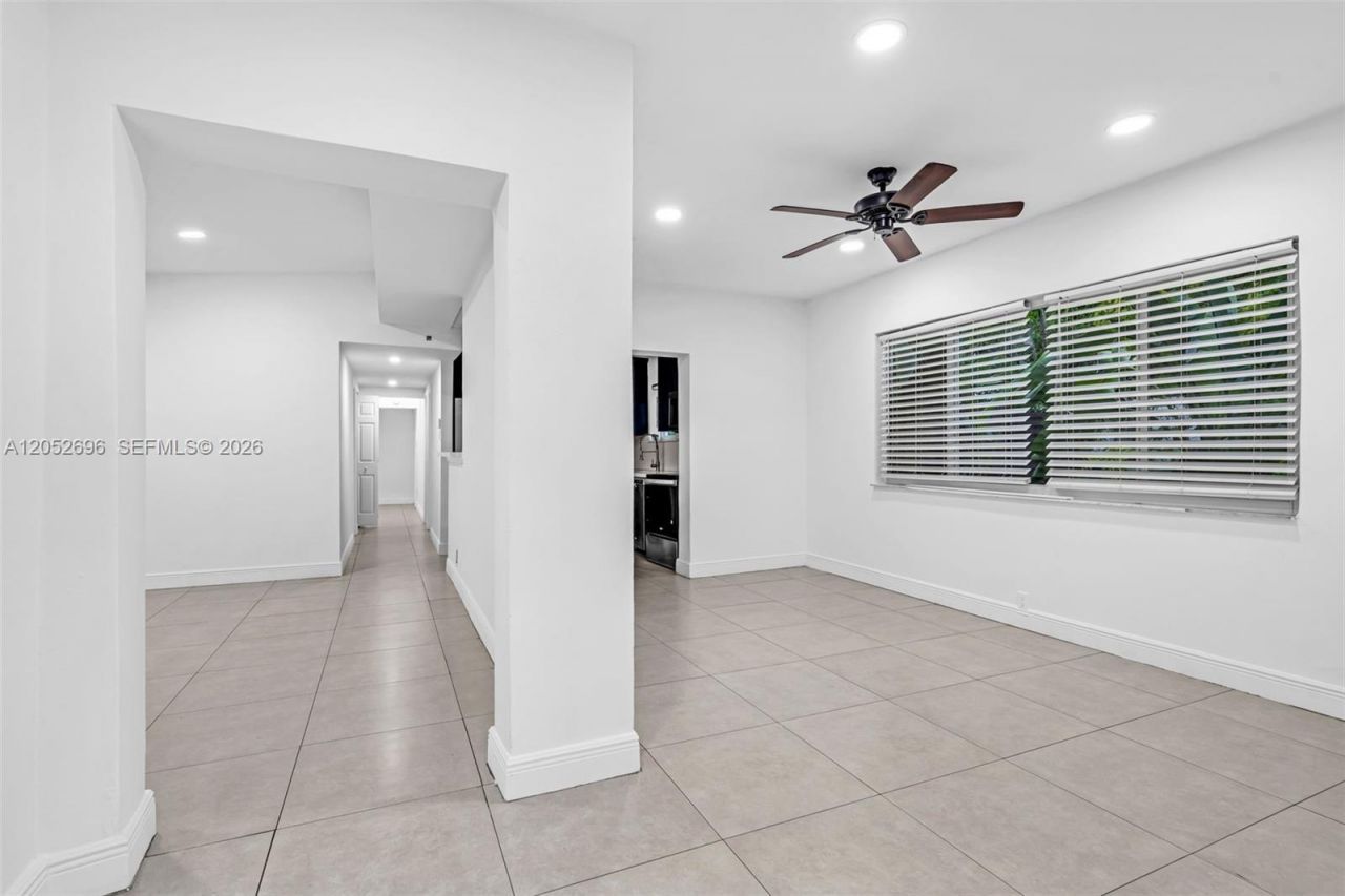 1580 NE 139th St , North Miami, FL 33161 Photo