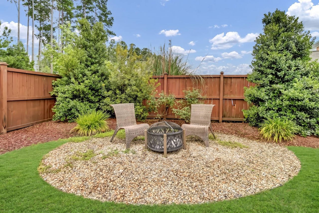 411 Whispering Breeze Lane Photo 42