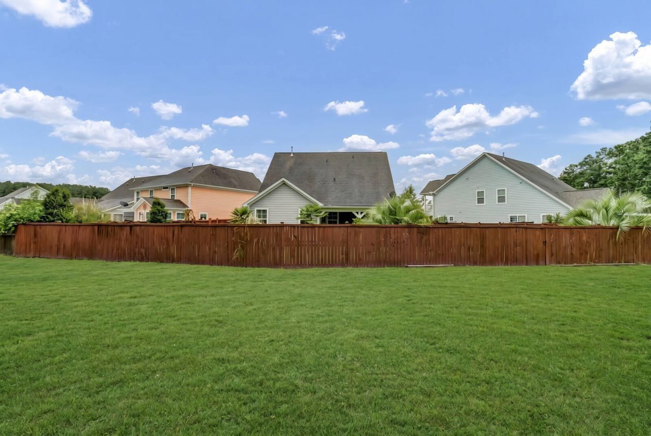 411 Whispering Breeze Lane Photo 44