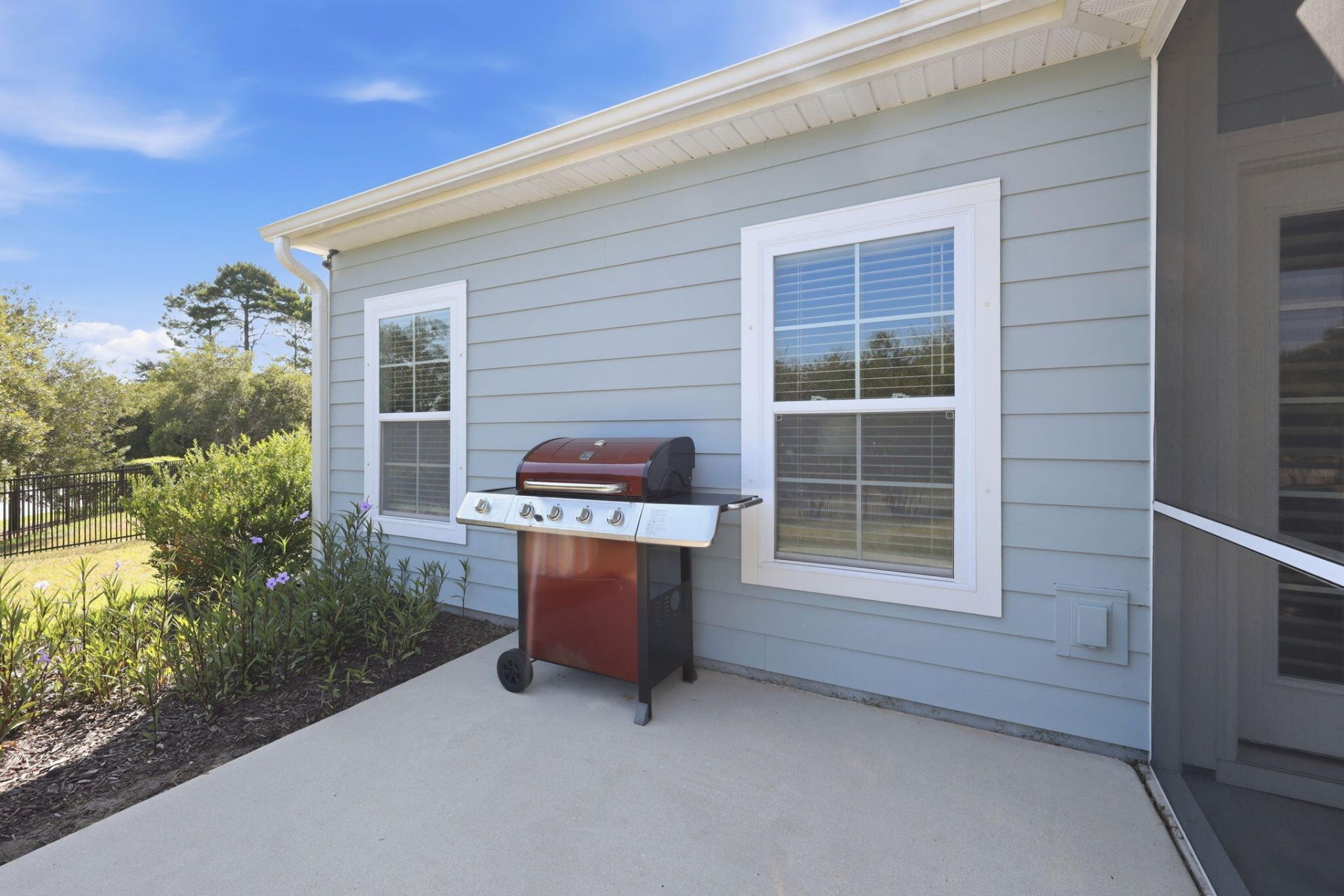 1001 Pigeon Point Photo 36
