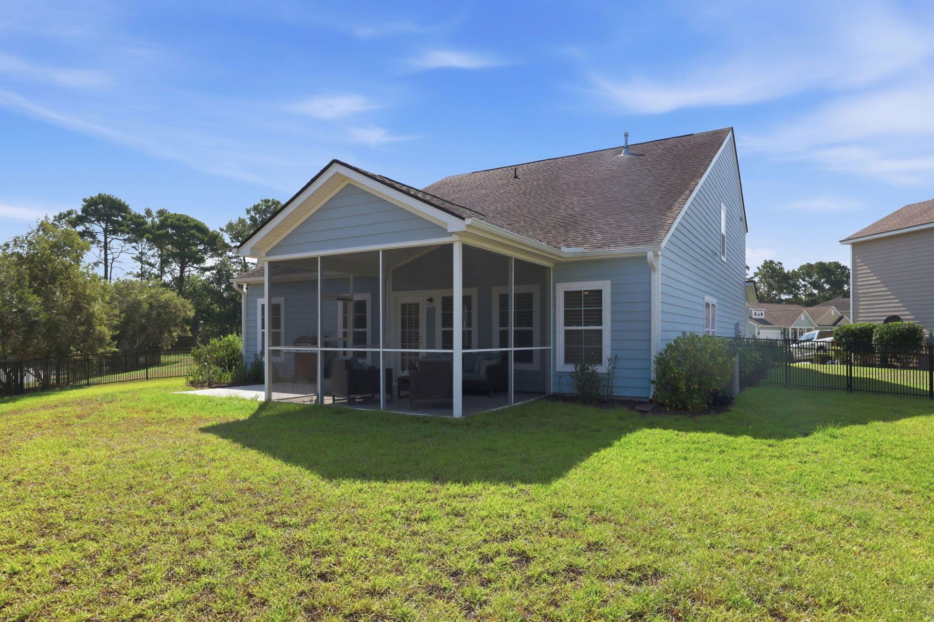 1001 Pigeon Point Photo 38