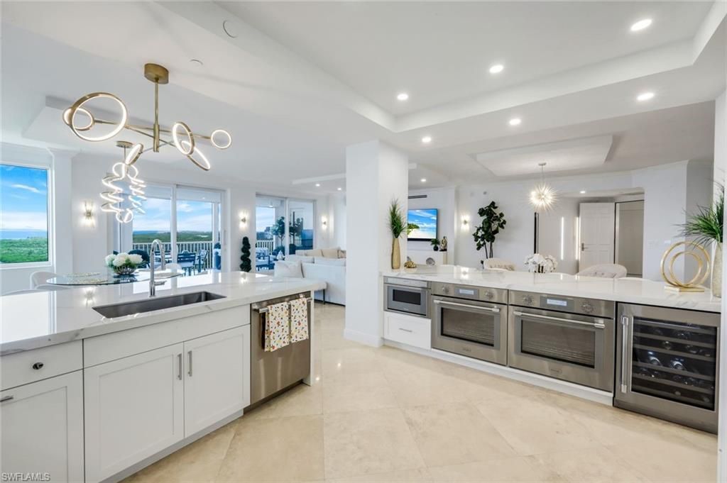 275 Indies Way, Unit 1503, Naples, FL 34110 Photo