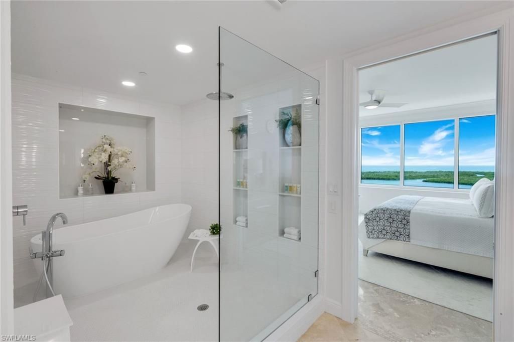 275 Indies Way, Unit 1503, Naples, FL 34110 Photo