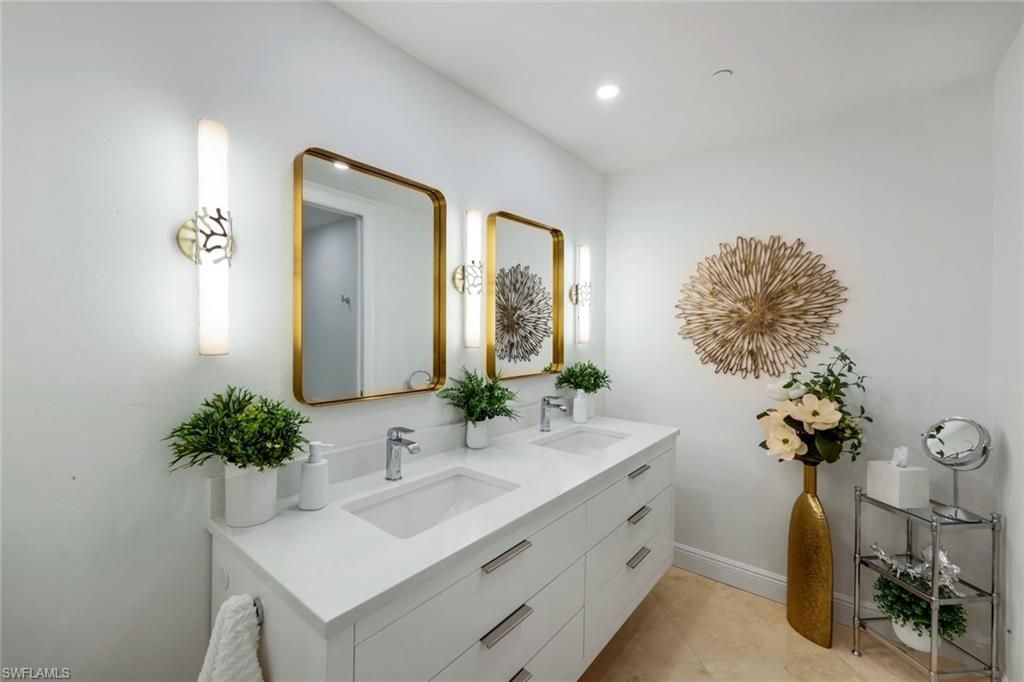 275 Indies Way, Unit 1503, Naples, FL 34110 Photo