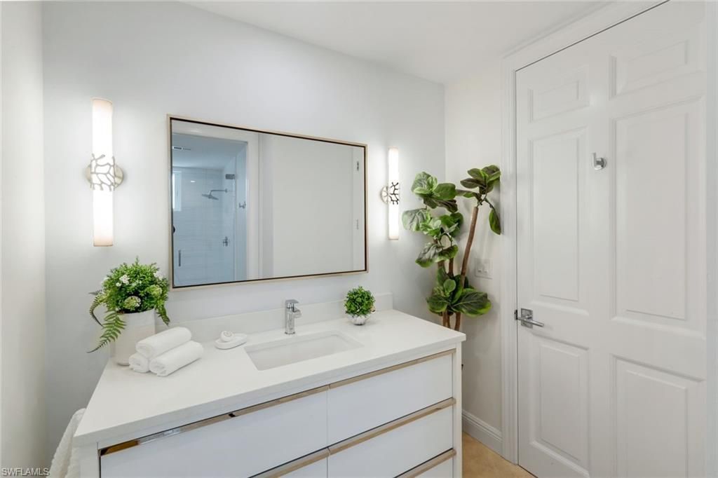 275 Indies Way, Unit 1503, Naples, FL 34110 Photo