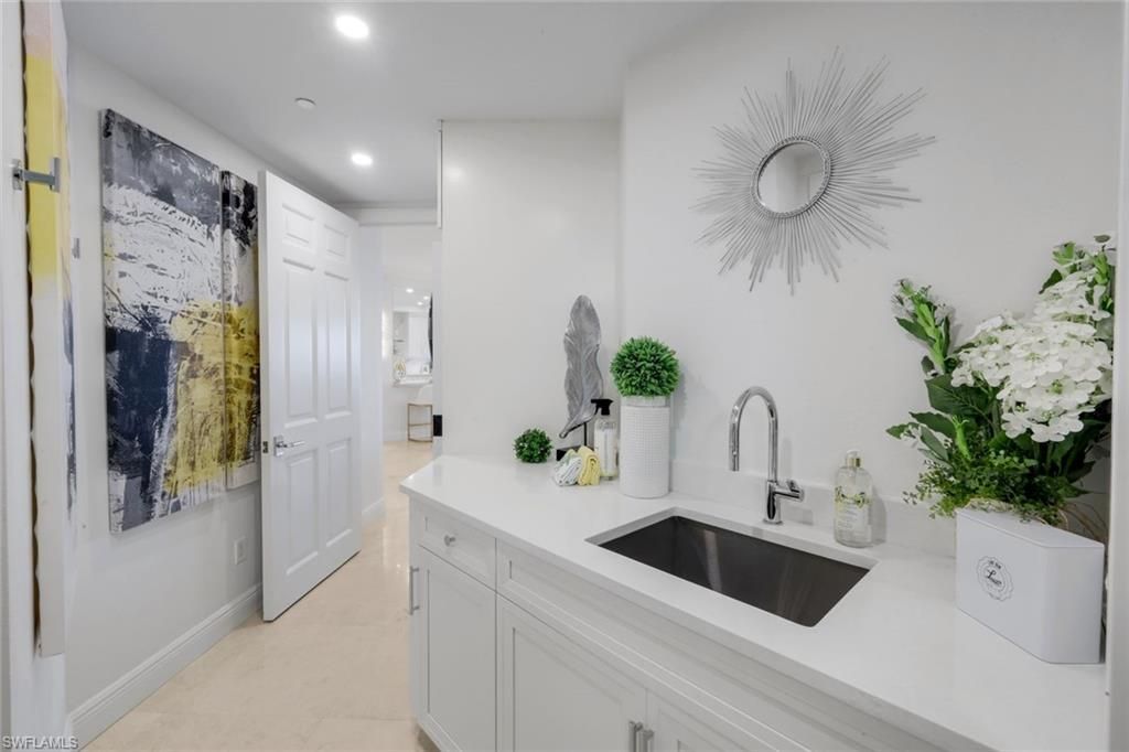 275 Indies Way, Unit 1503, Naples, FL 34110 Photo