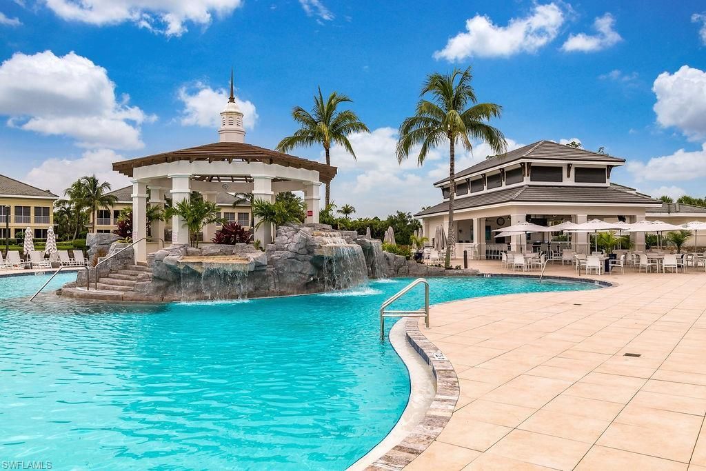 275 Indies Way, Unit 1503, Naples, FL 34110 Photo