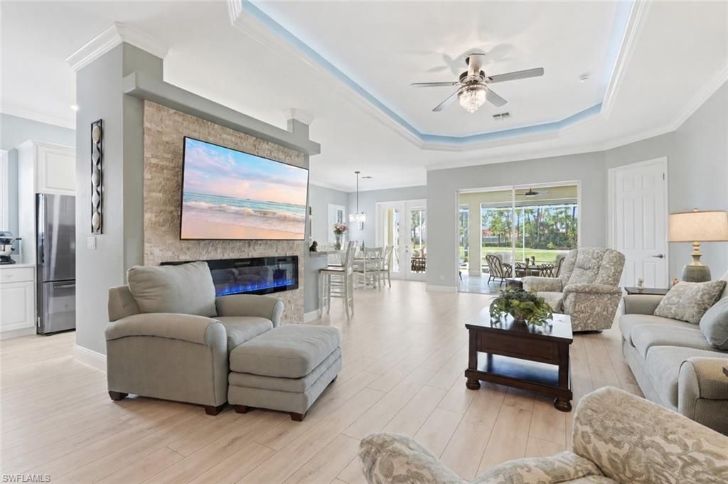 3662 Grand Cypress Dr, Naples, FL 34119 Photo