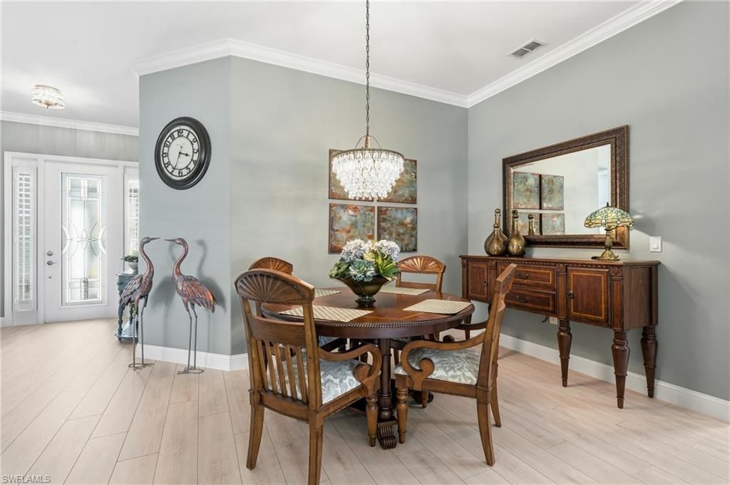 3662 Grand Cypress Dr, Naples, FL 34119 Photo