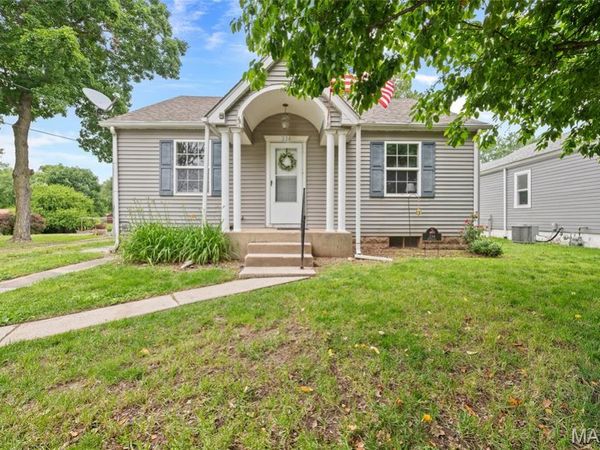 234 Bender Avenue, East Alton, IL 62024
