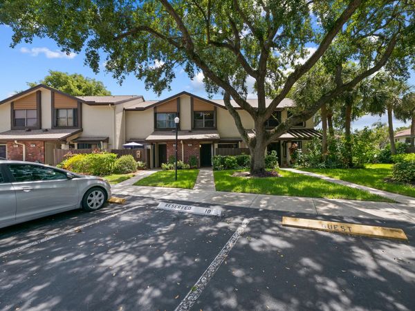 4586 Carambola Circle S, Unit 27217, Coconut Creek, FL 33066