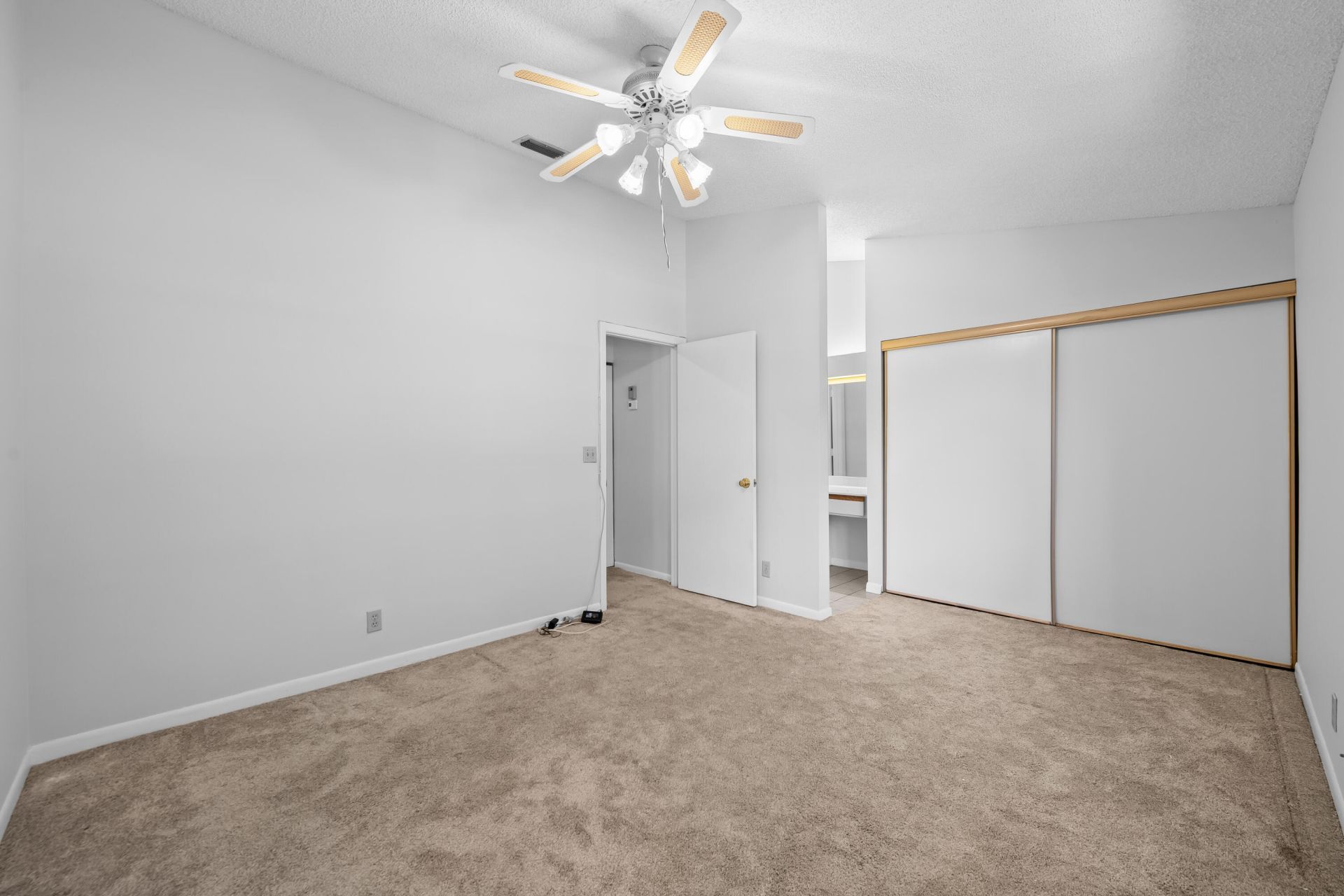 4586 Carambola Circle S, Unit 27217, Coconut Creek, FL 33066 Photo