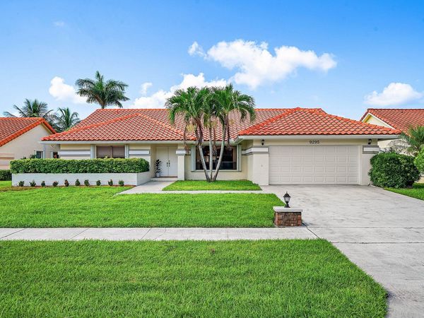 9295 Sun Pointe Drive, Boynton Beach, FL 33437