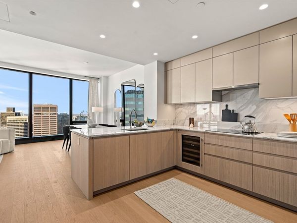 682 Atlantic Ave, Unit 44G, Boston, MA 02111