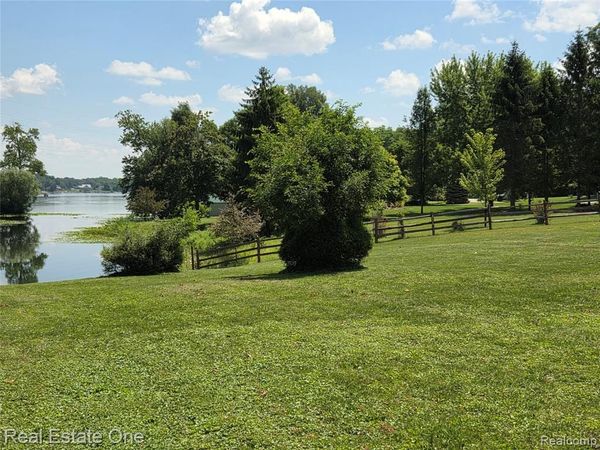 10911 DEVILS LAKE Highway , Woodstock Twp, MI 49220