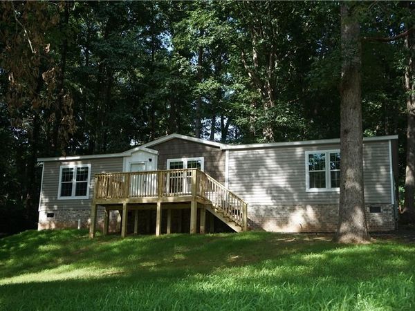 210 Woodland Street , Homer, GA 30547