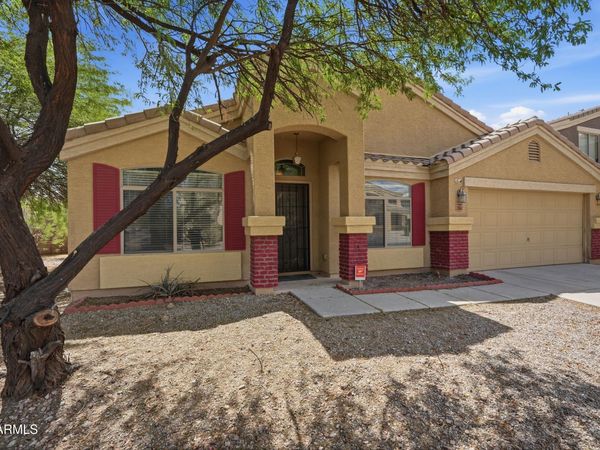 23553 W HUNTINGTON Drive, Buckeye, AZ 85326
