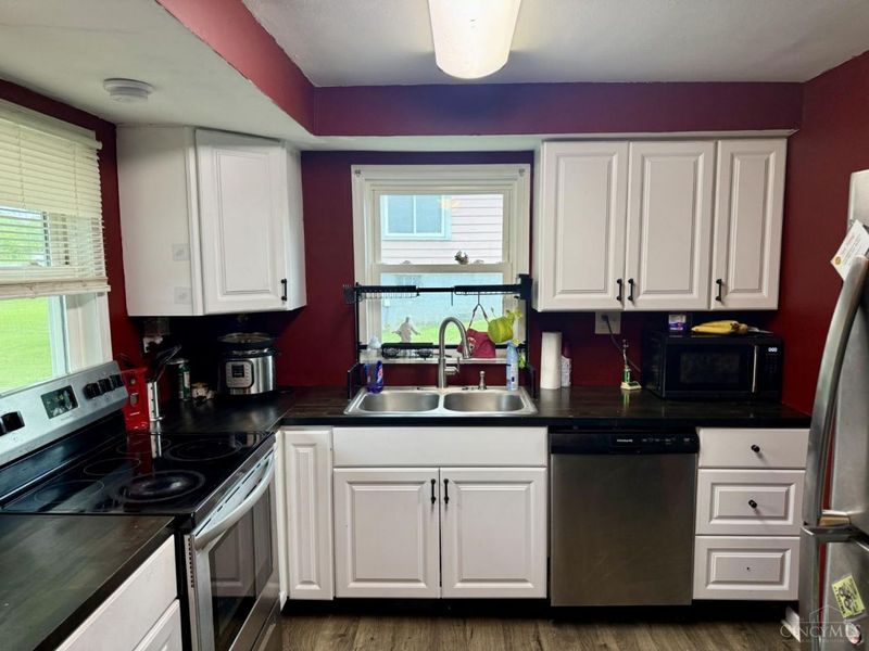 180 Cain Avenue, New Miami, OH 45011 Photo 7
