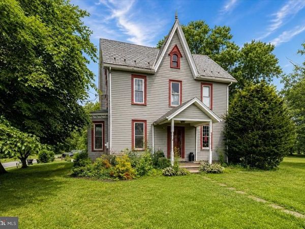 2260 ALLENTOWN ROAD, QUAKERTOWN, PA 18951