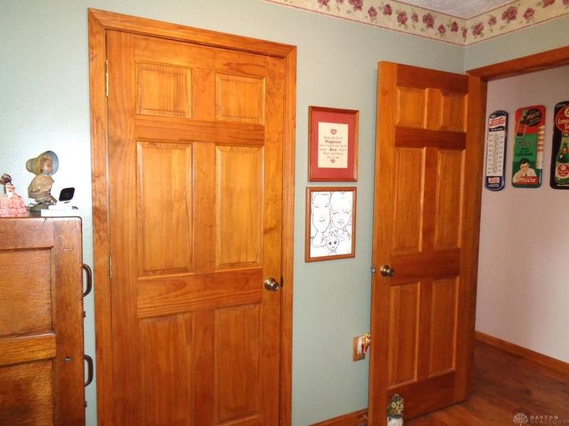 698 Lakengren Drive, Eaton, OH 45320 Photo 14