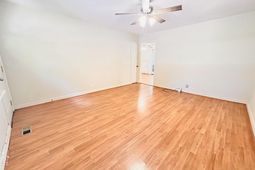 7536 Terry Street  photo 4