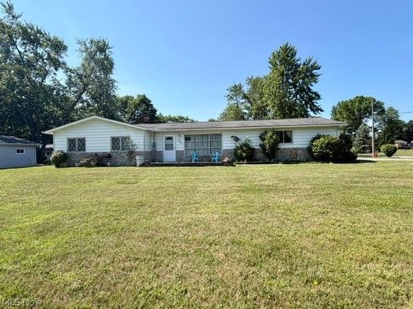 1521 Stanford Drive , Brunswick, OH 44212