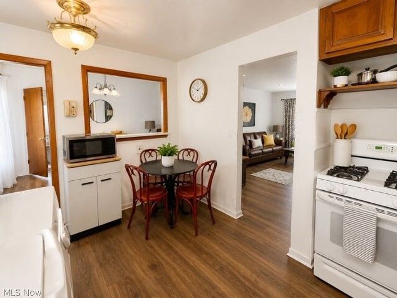 1521 Stanford Drive, Brunswick, OH 44212 Photo 3