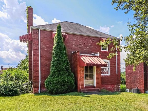 1035 Mccoy Rd, Mc Kees Rocks, PA 15136