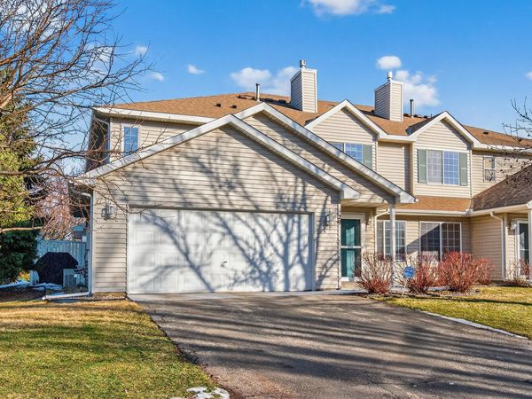 29 Landau Alcove , Woodbury, MN 55125