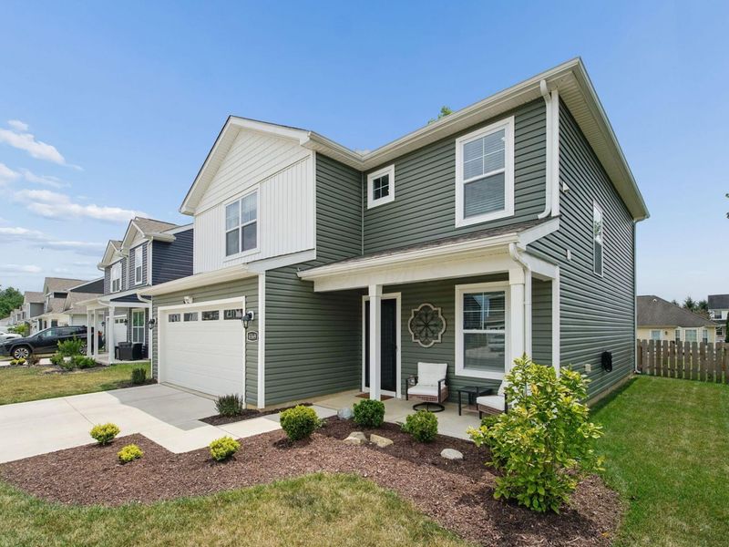 6569 Pfeifer Ash Drive , Canal Winchester, OH 43110 Photo 4