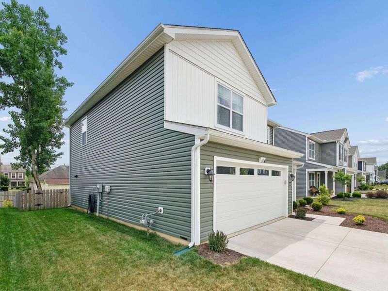 6569 Pfeifer Ash Drive , Canal Winchester, OH 43110 Photo 5