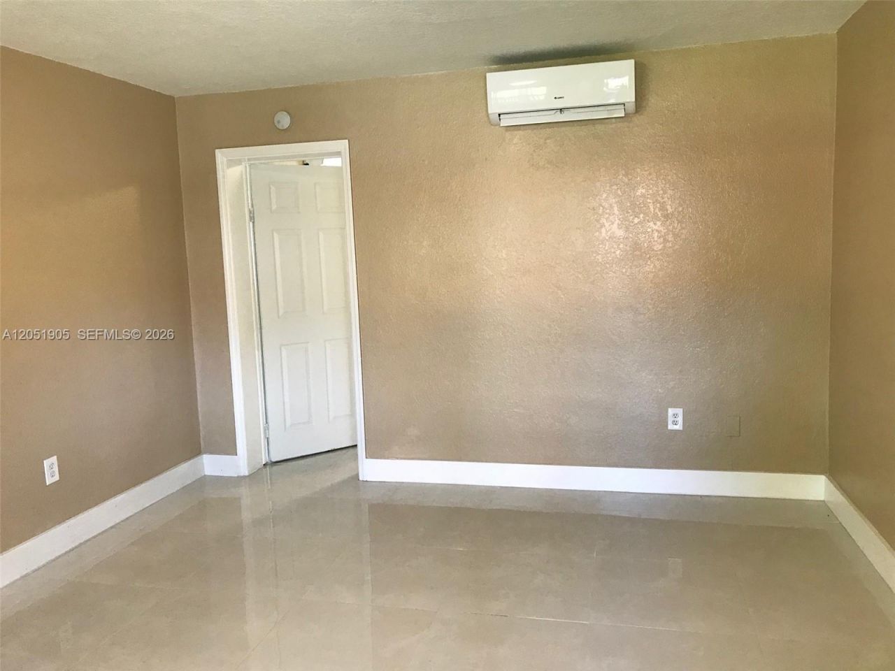 4550 SW 67th Ave , Unit 7, Miami, FL 33155 Photo