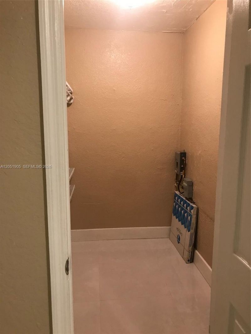 4550 SW 67th Ave , Unit 7, Miami, FL 33155 Photo