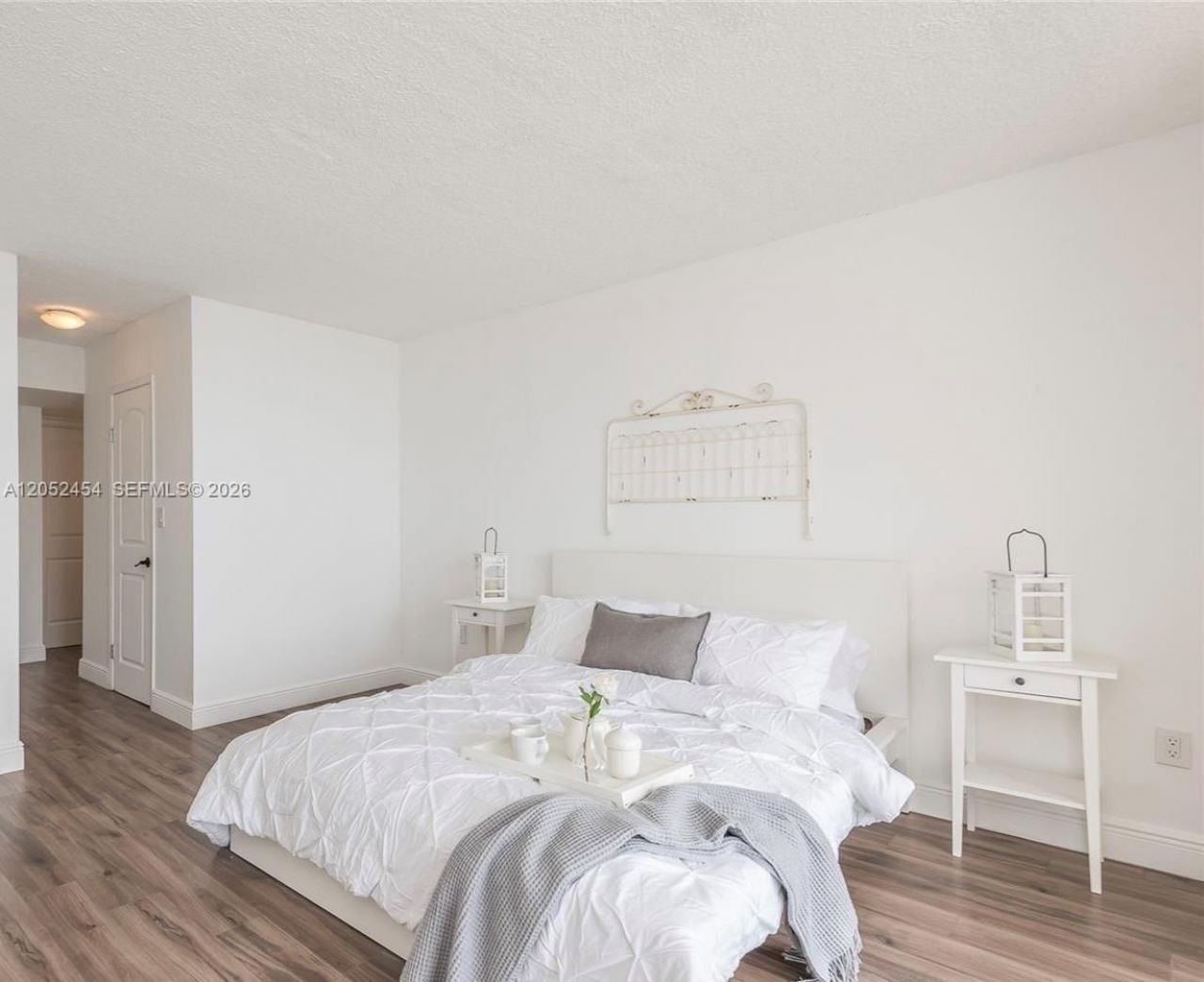 1301 NE Miami Gardens Dr , Unit 1522W, Miami, FL 33179 Photo