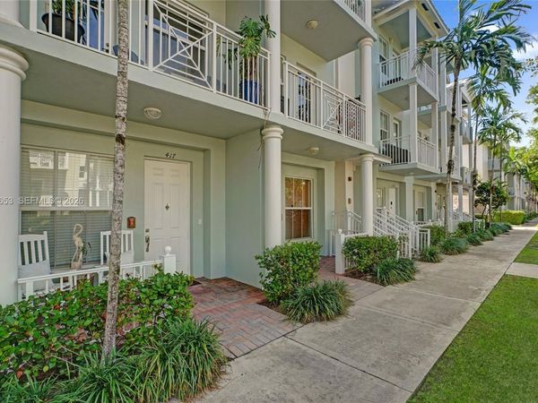 417 SW 13th Ter, Unit 417, Fort Lauderdale, FL 33312