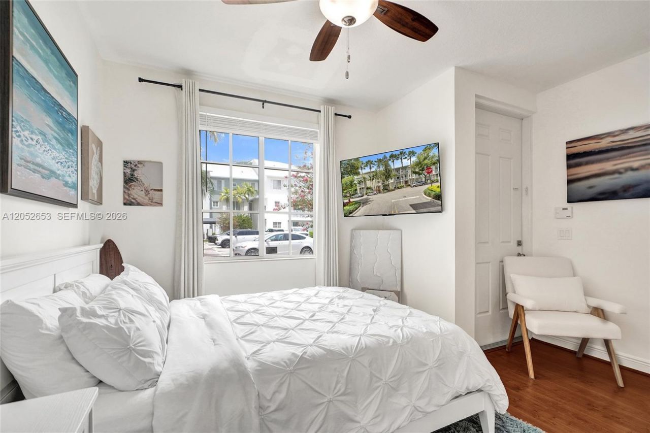 417 SW 13th Ter, Unit 417, Fort Lauderdale, FL 33312 Photo