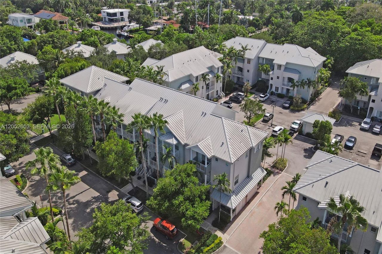 417 SW 13th Ter, Unit 417, Fort Lauderdale, FL 33312 Photo