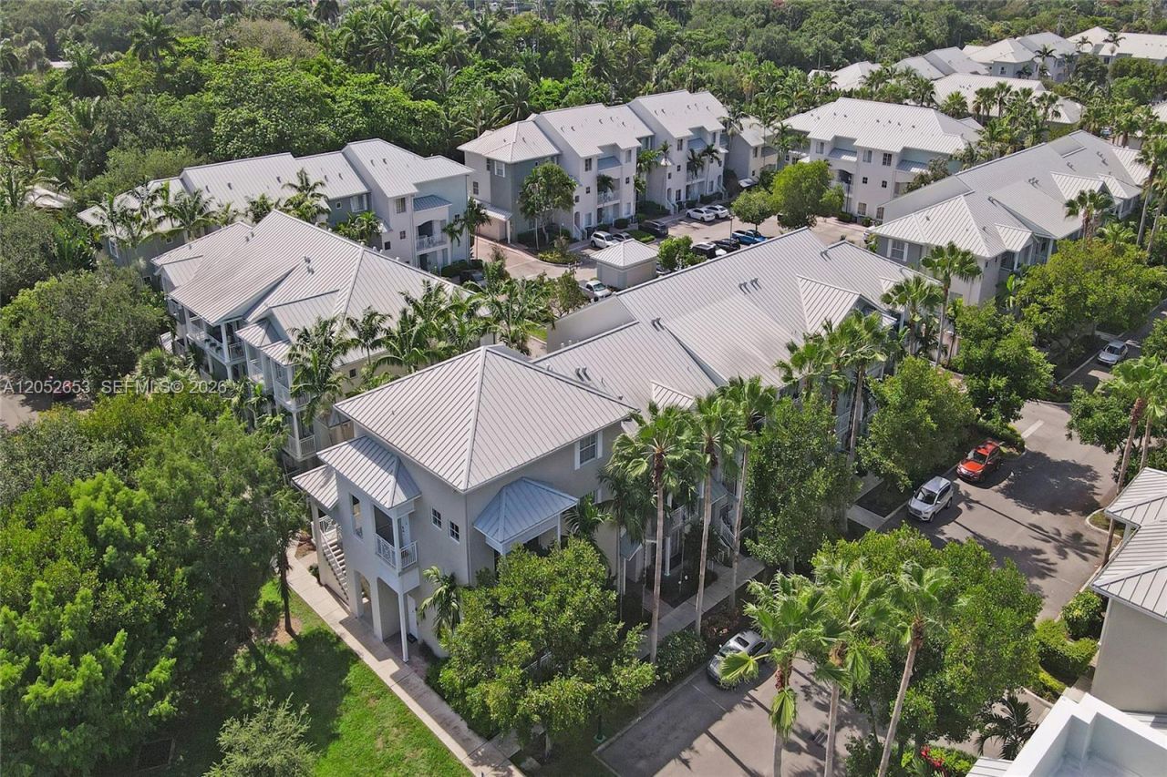 417 SW 13th Ter, Unit 417, Fort Lauderdale, FL 33312 Photo