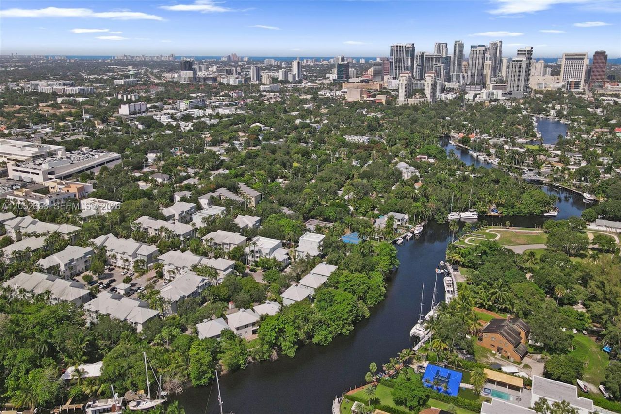 417 SW 13th Ter, Unit 417, Fort Lauderdale, FL 33312 Photo