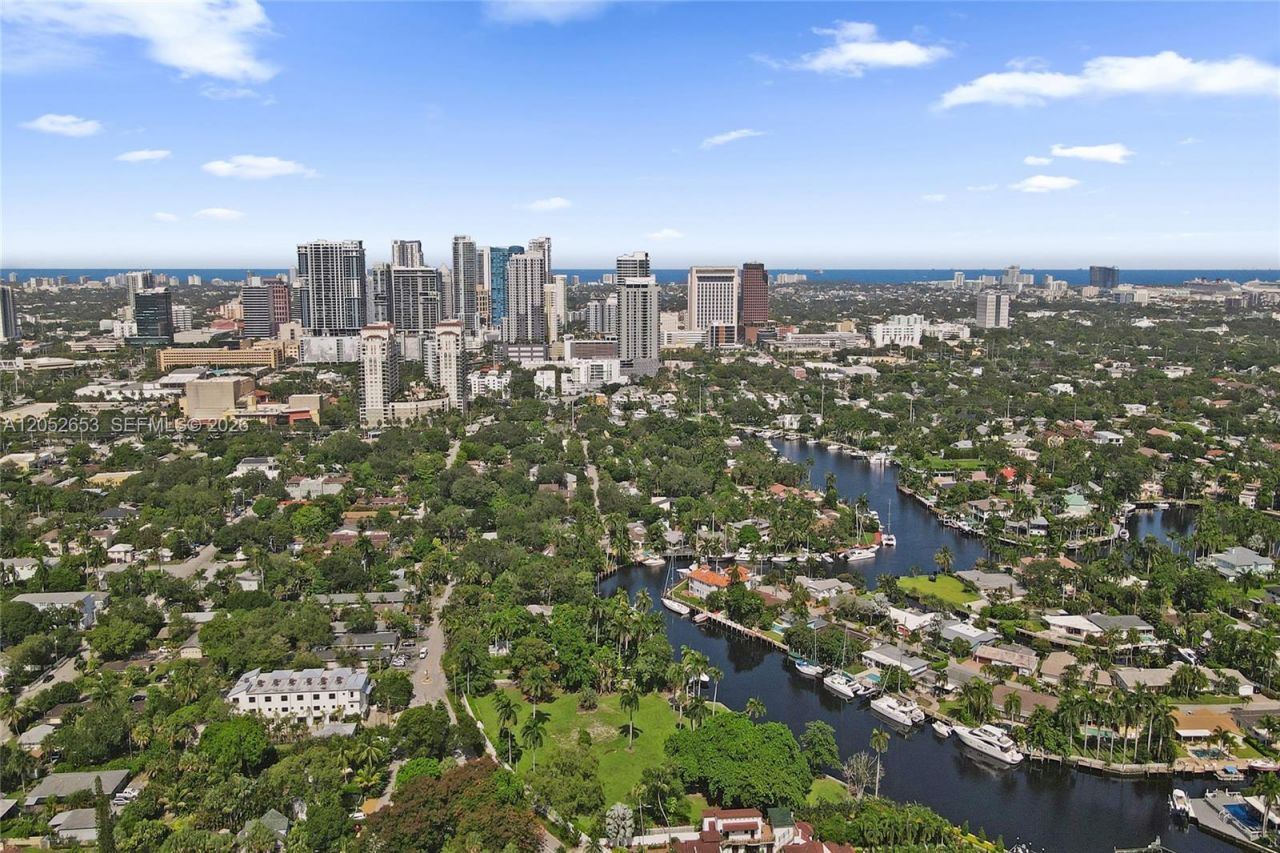 417 SW 13th Ter, Unit 417, Fort Lauderdale, FL 33312 Photo