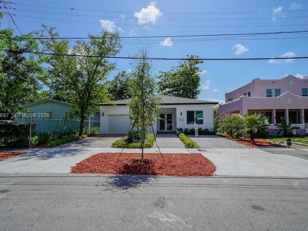 112 NW 24th Ct , Miami, FL 33125