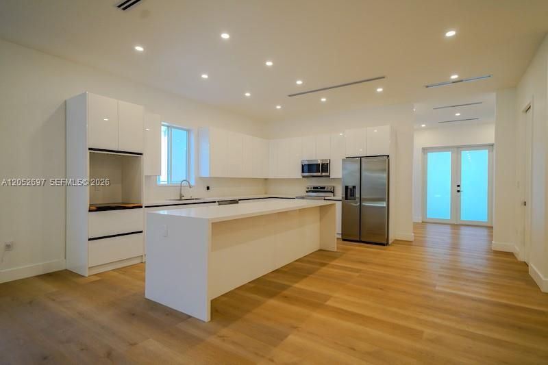 112 NW 24th Ct , Miami, FL 33125 Photo