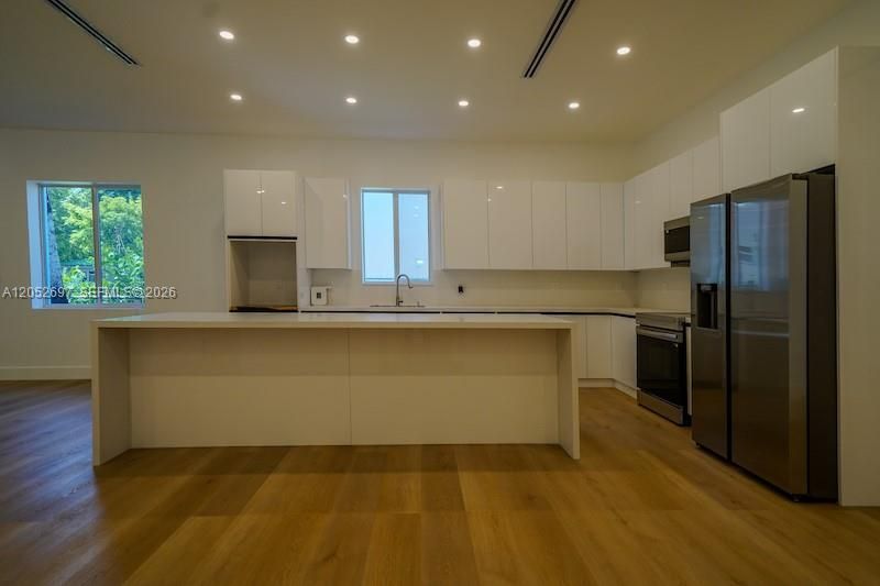 112 NW 24th Ct , Miami, FL 33125 Photo