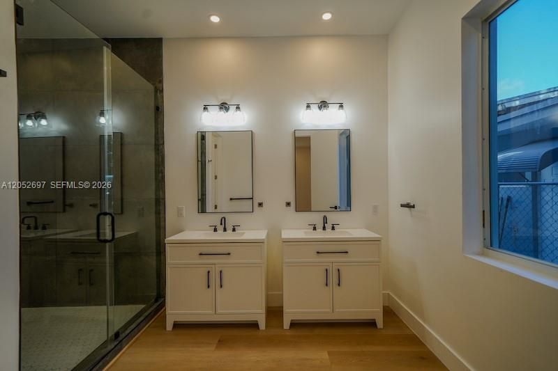 112 NW 24th Ct , Miami, FL 33125 Photo