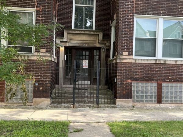 507 W Englewood Avenue , Unit 2W, Chicago, IL 60621
