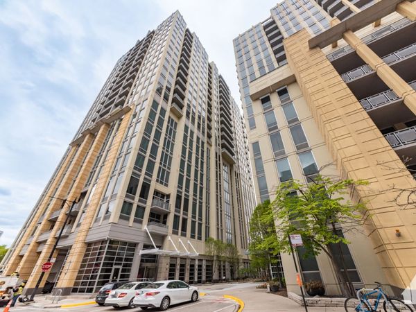 700 N LARRABEE Street , Unit 1902, Chicago, IL 60654